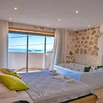 Akbel 1 Bedroom Secluded With Hot Tub 别墅 *