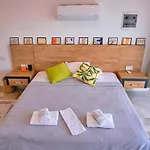 别墅 Akbel 1 Bedroom Secluded With Hot Tub
