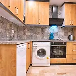 Akbel 1 Bedroom Secluded With Hot Tub 卡尔坎