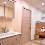 别墅 Akbel 1 Bedroom Secluded With Hot Tub