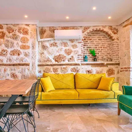 Akbel 1 Bedroom Secluded With Hot Tub *