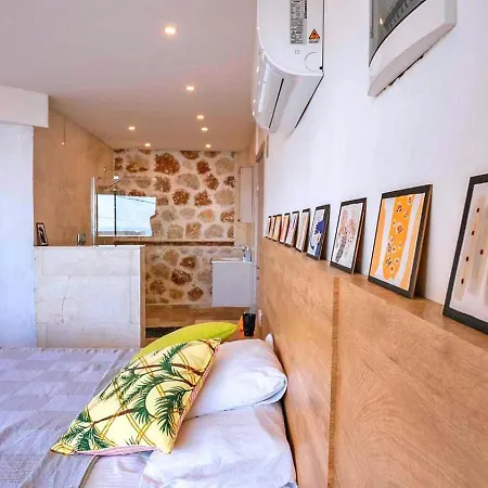 Akbel 1 Bedroom Secluded With Hot Tub *