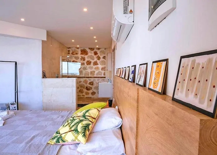 Akbel 1 Bedroom Secluded With Hot Tub *