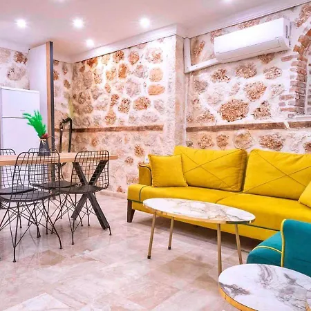 Villa Akbel 1 Bedroom Secluded With Hot Tub Kalkan